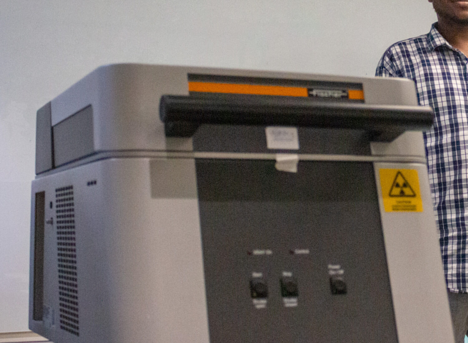 Real XRF instrument used during DETECTOR engineering team training